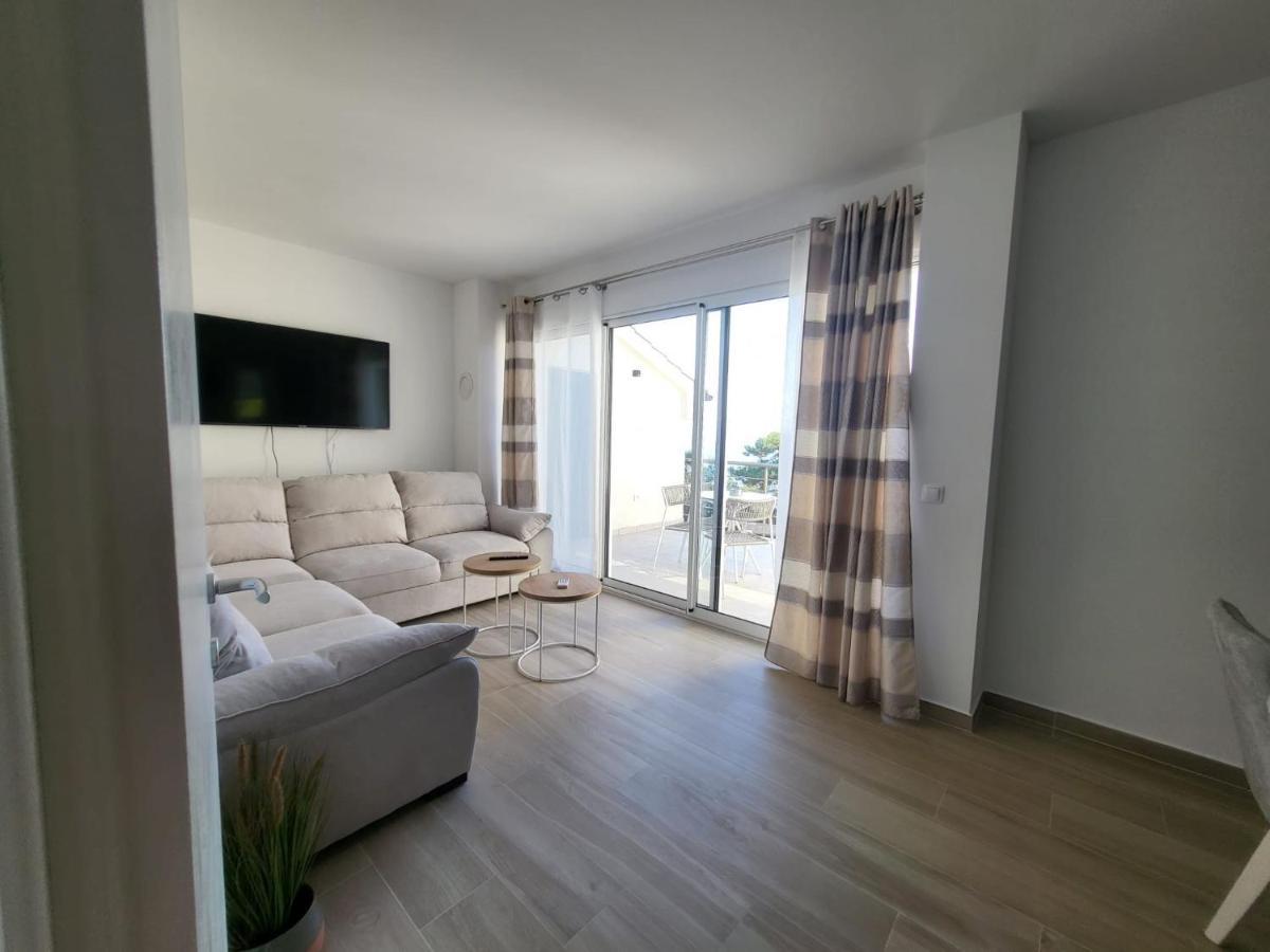 Apartment Prejac By The Beach Malinska Exterior foto