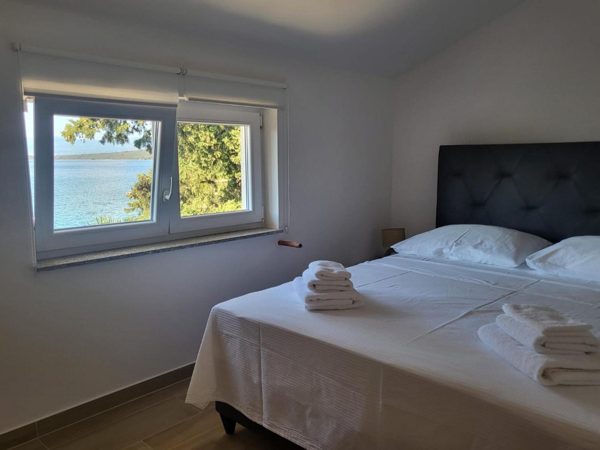 Apartment Prejac By The Beach Malinska Zimmer foto